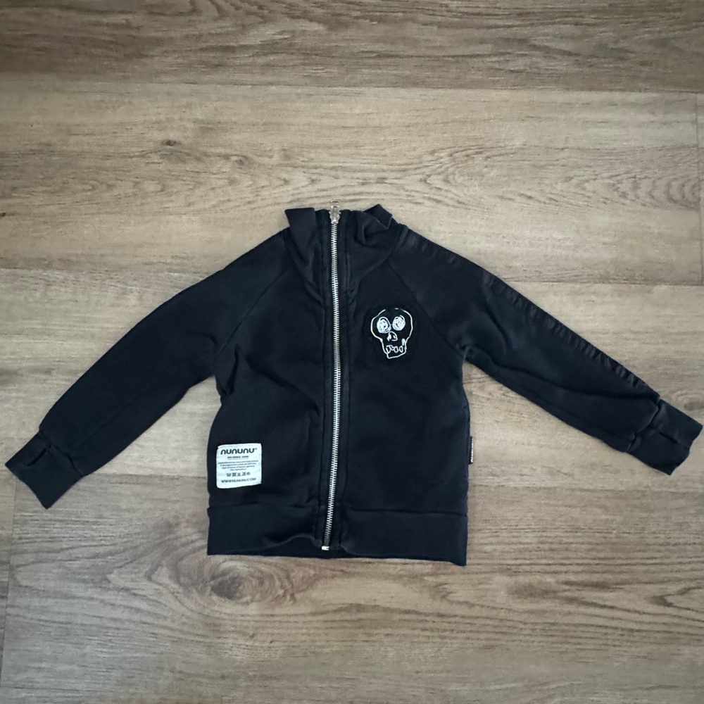 nununu Black Skull Zip-Up Hoodie